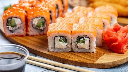 Быстрая доставка суши от We Sushi