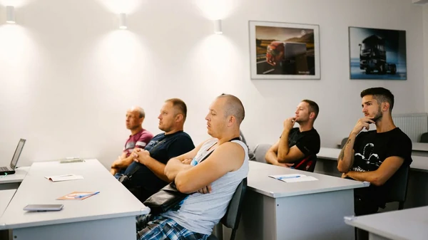 Код 95 и карта тахографа — как начать работу международным водителем