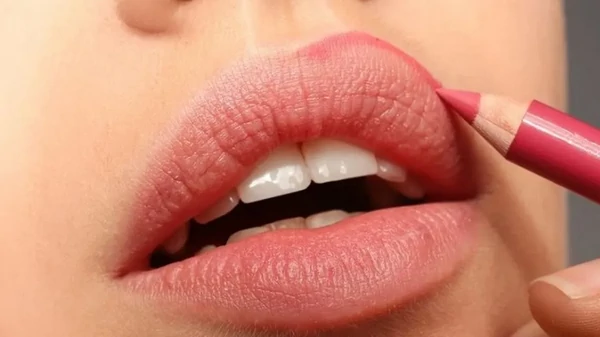 Как не надо красить губы: 5 ошибок, которые делают почти все женщины