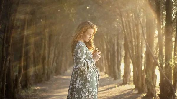 Фотосессия для беременных – как обрести уверенность?