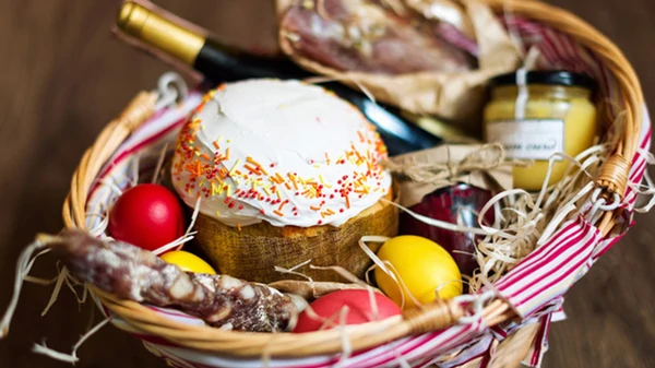 Пасхальная корзина: какие продукты можно освящать