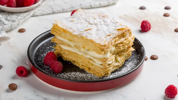 Минимум хлопот. Рецепт торта «Наполеон» без выпечки