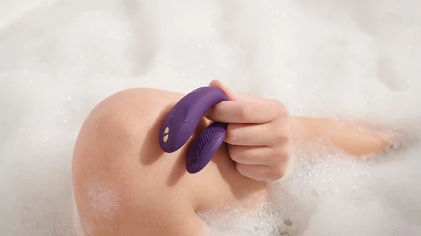 Интимные игрушки в долгих отношениях: как сохранить интерес