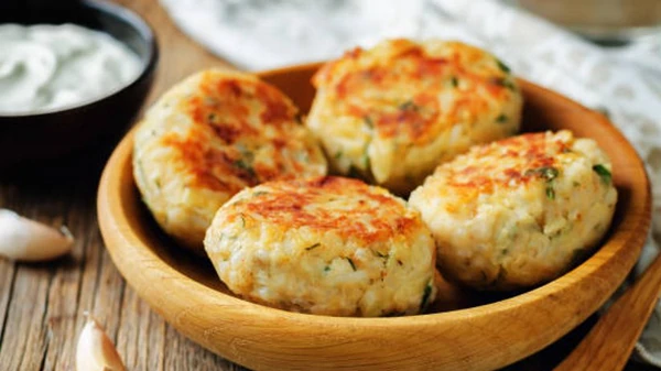 Котлеты в духовке: как приготовить быстрый и менее жирный вариант