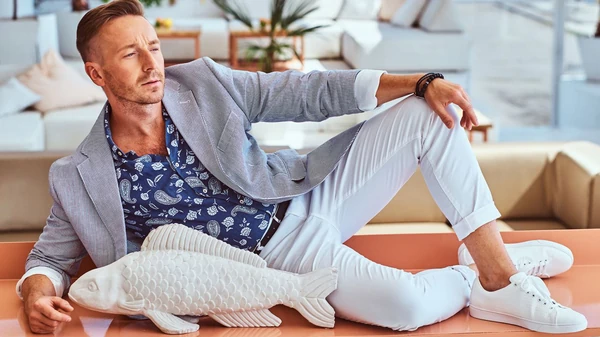 Как определить альфонса еще на первых свиданиях: обратите внимание на ...