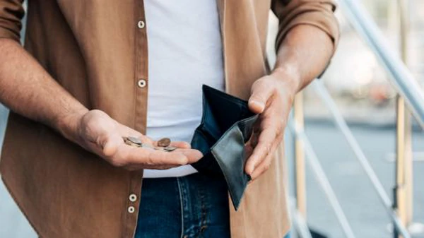 Какие вещи нельзя носить в кошельке, чтобы не отпугнуть финансовую удачу: т...