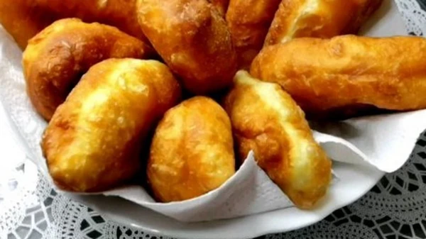 Заварное дрожжевое тесто для пирожков за 5 минут: пошаговый рецепт
