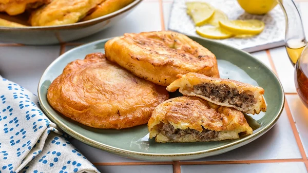 Восхитительные ленивые беляши с фаршем: «улетят» со стола за две минут...