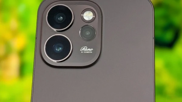 Смартфоны OPPO Reno 15 Pro и POCO F8 Ultra: сравнение характеристик пр...