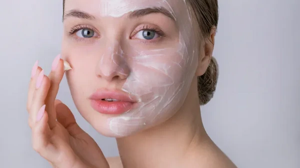 Базовый уход: советы, которые помогут спасти кожу от обезвоживания