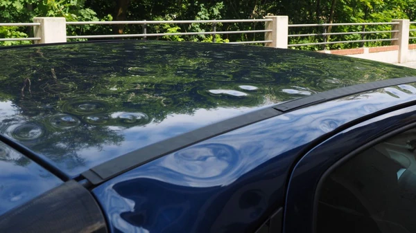 Уловка для водителей: как с помощью обычной пластиковой бутылки убрать...