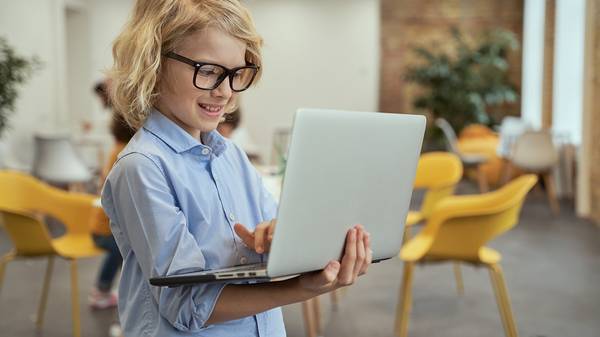 IT-школа для детей: почему это полезно и как родителям помочь на этом пути