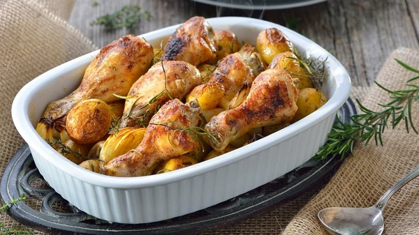 Изысканное блюдо из простых продуктов: как приготовить курицу в апельс...
