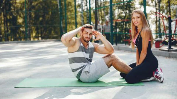 Правда или миф: фитнес-тренер объяснила, является ли крепатура признак...