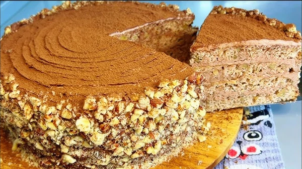 Деревенский торт с орехами и кофе: простой рецепт вкусной выпечки