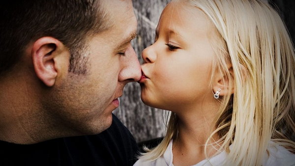 6 родительских фраз, которые внедряются в подсознание ребенка