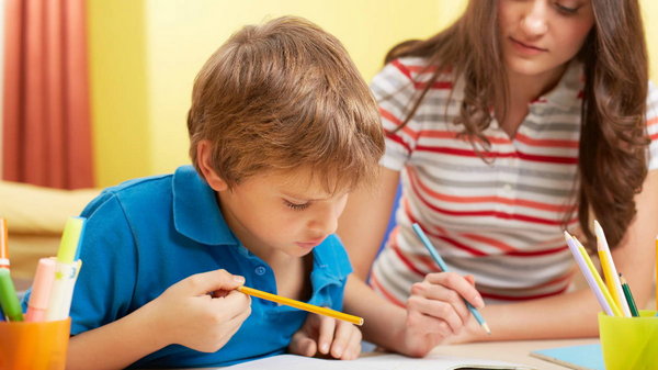 Как делать с ребенком уроки – советы родителям