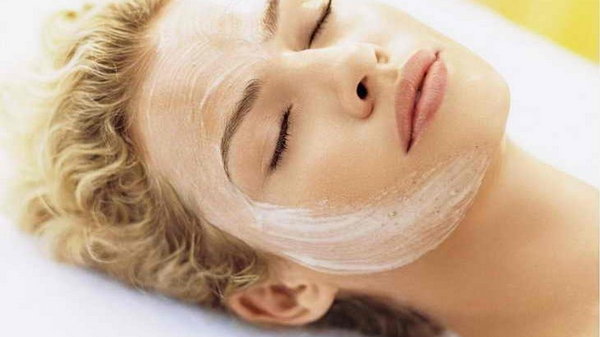 Уход за сухой кожей: три эффективных маски