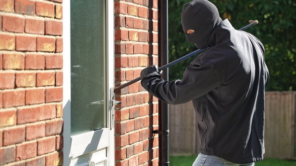 Как защитить свой дом от краж