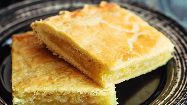 Рецепт простого лимонного пирога из печенья