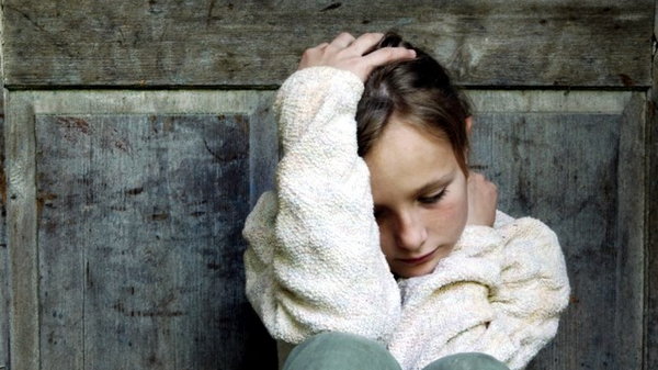 Детская депрессия: как распознать и что делать