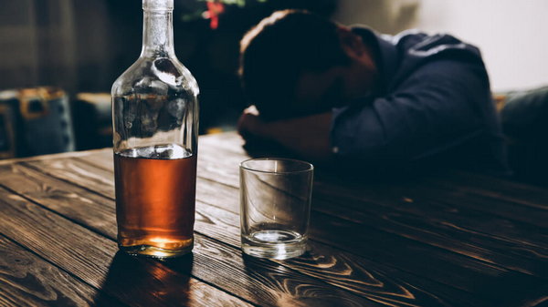 Алкоголизм планируют лечить препаратом от астмы