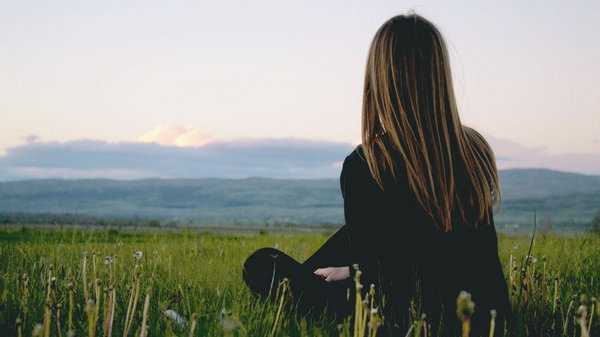 6 причин, почему периодически полезно проводить время в одиночестве