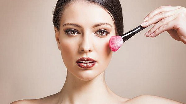 8 Секретов безупречного макияжа от профессиональных визажистов