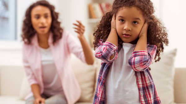 Учим ребенка вежливости: 4 полезных совета для родителей