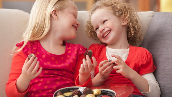 Какие сладости полезны детям, а какие вредны