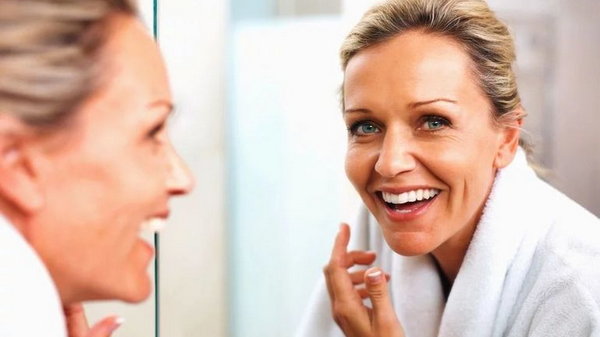 Правила сияющей кожи: как ухаживать за лицом в 20, 30, 40 и 50 лет