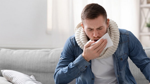 10 опасных симптомов кашля. Кашель у взрослых – не всегда от простуды
